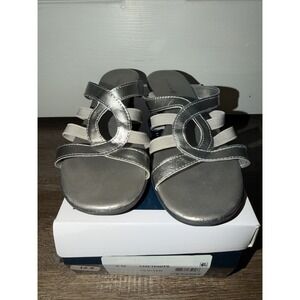 Karen Scott Silver Bling Open Toe Heel Sandal Size 9M Women's Slip On Shoes